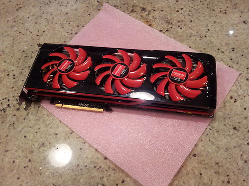 AMD-Radeon-HD-7990-quot-Malta-quot-Listed-on-Ebay-01