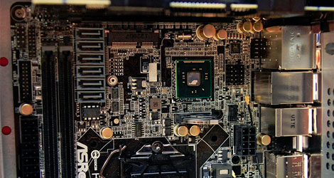 ASRock-Shows-Off-New-Mini-ITX-Gaming-System-logo