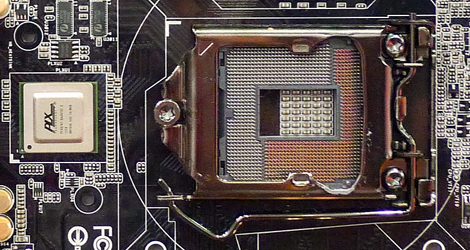 ASRock-Z87-Extreme11-Mainboard-Has-a-Ludicrous-Number-of-Storage-Ports-22-logo