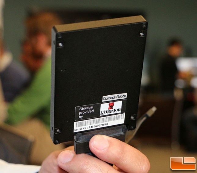 ASUS-HyperXpress-SSD-02