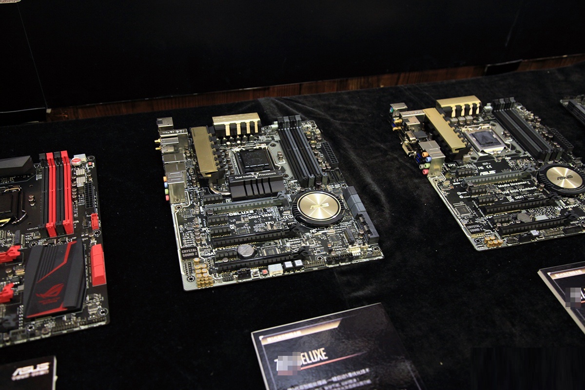 ASUS-Z97-Deluxe-03
