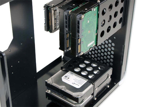 Abee-Unveils-Acubic-D80-Series-ATX-Mid-Tower-Cases-05