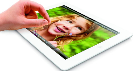 Apple-Sells-Three-Million-iPads-in-Three-Days-logo