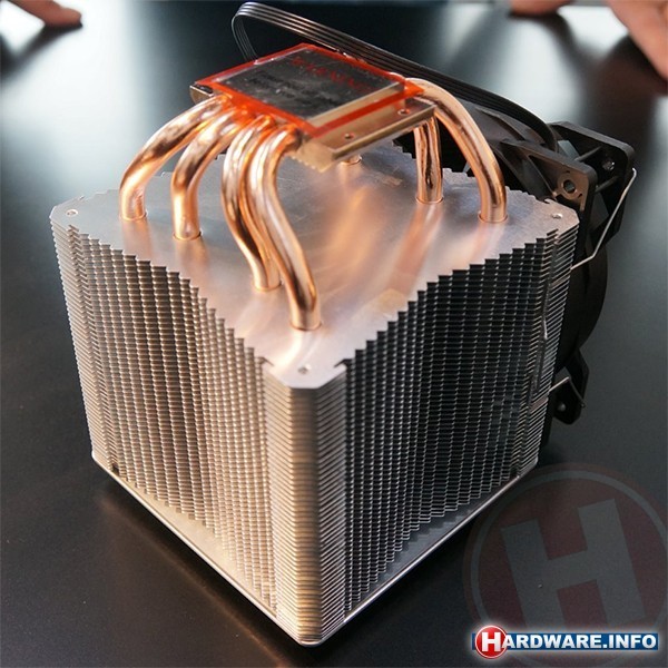 Be-Quiet-Unveils-Shadow-Rock-2-CPU-Cooler-01