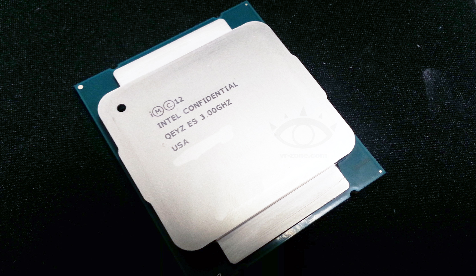 Core-i7-Haswell-E-02