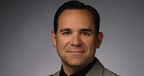 Former-Apple-Global-SMB-Leader-Joins-McAfee-logo