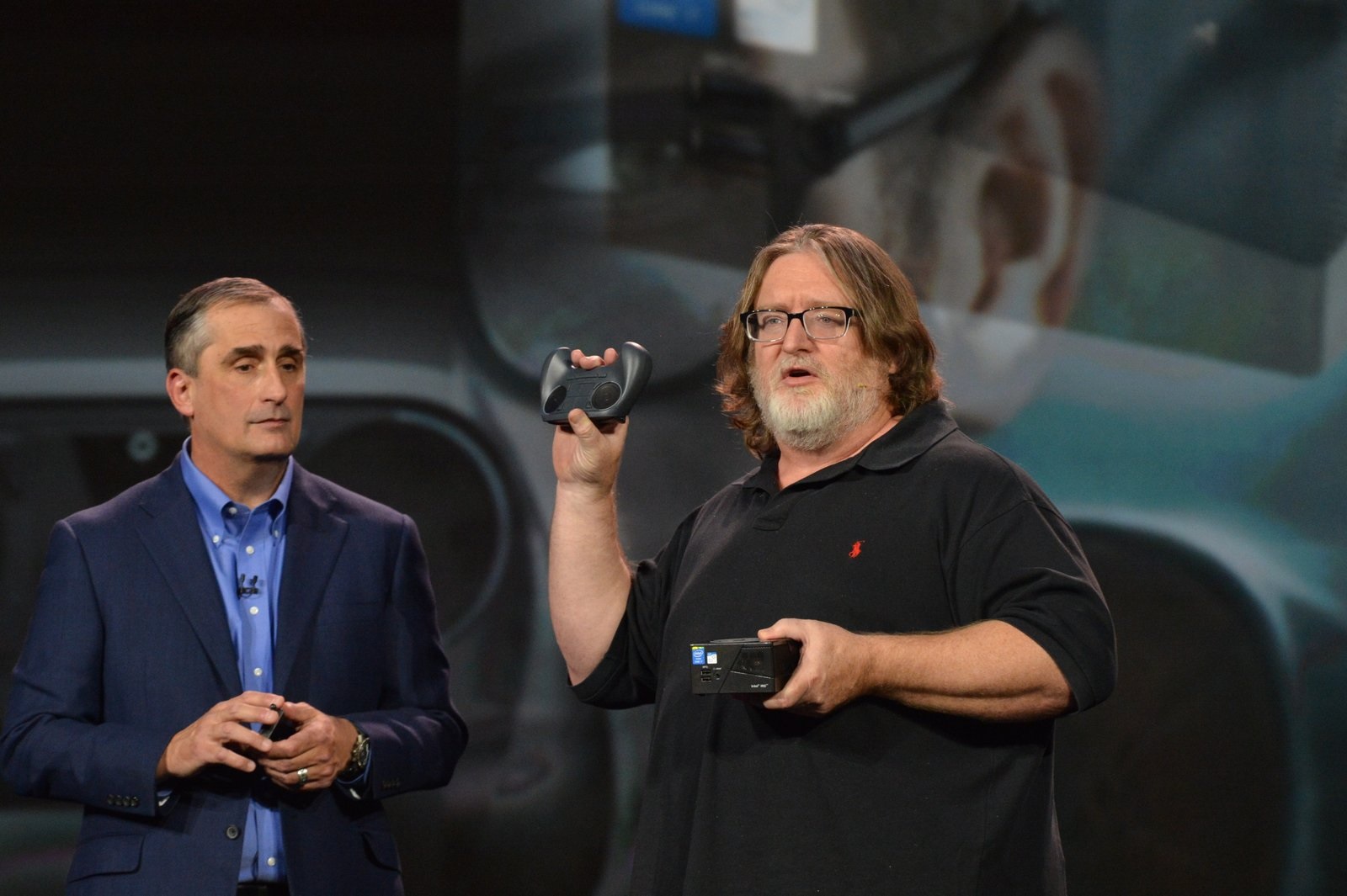 GIGABYTE-BRIX-Pro-CES2014Tom-Hardware-Award-06