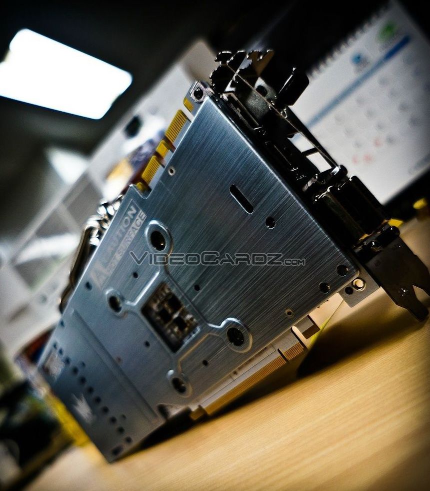 Galaxy-GTX780-TI-Hall-Of-Fame-04