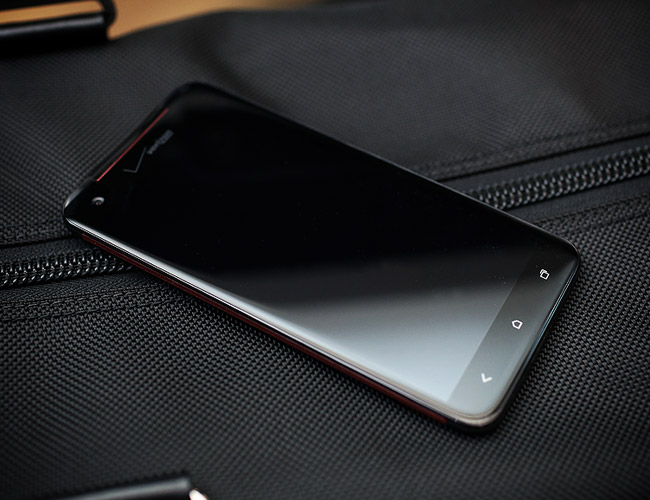 HTC-Droid-DNA-3