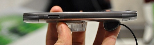 MWC 2011: أيسر تقدم هاتف Iconia Smart