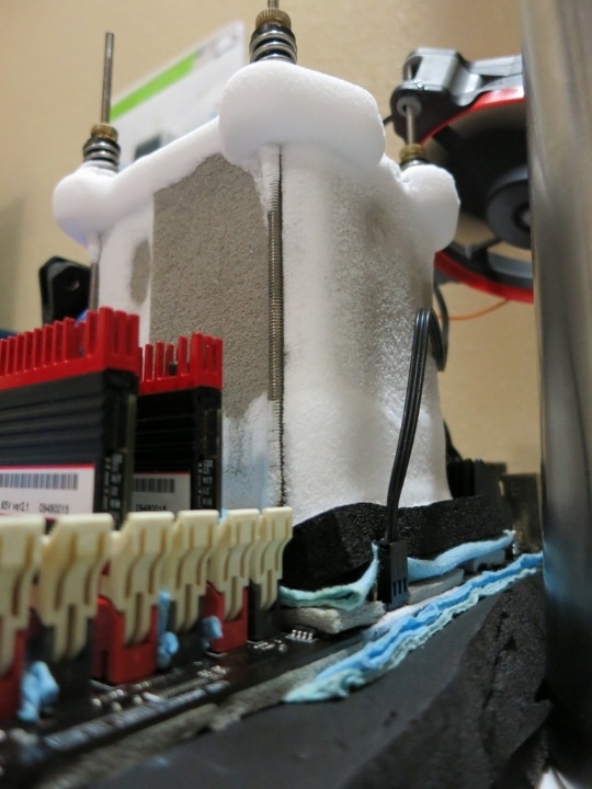 Intel-Xeon-X5698-6-GHz-06