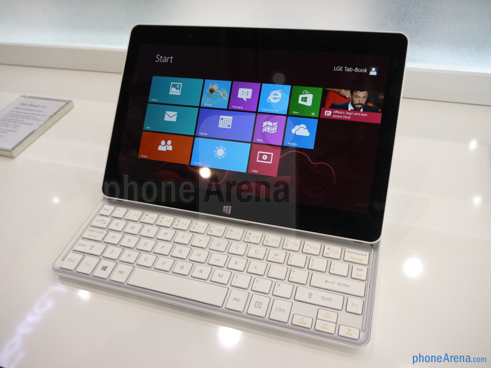 LG-Tab-Book-hands-on-01