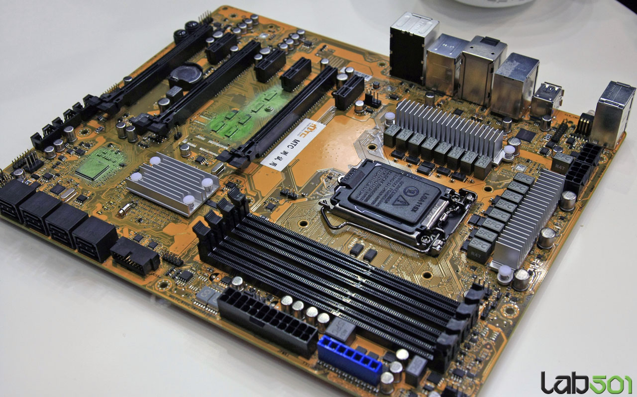 MSI-Z87A-Gaming-Series-Motherboard-Prototype-Pictured-02