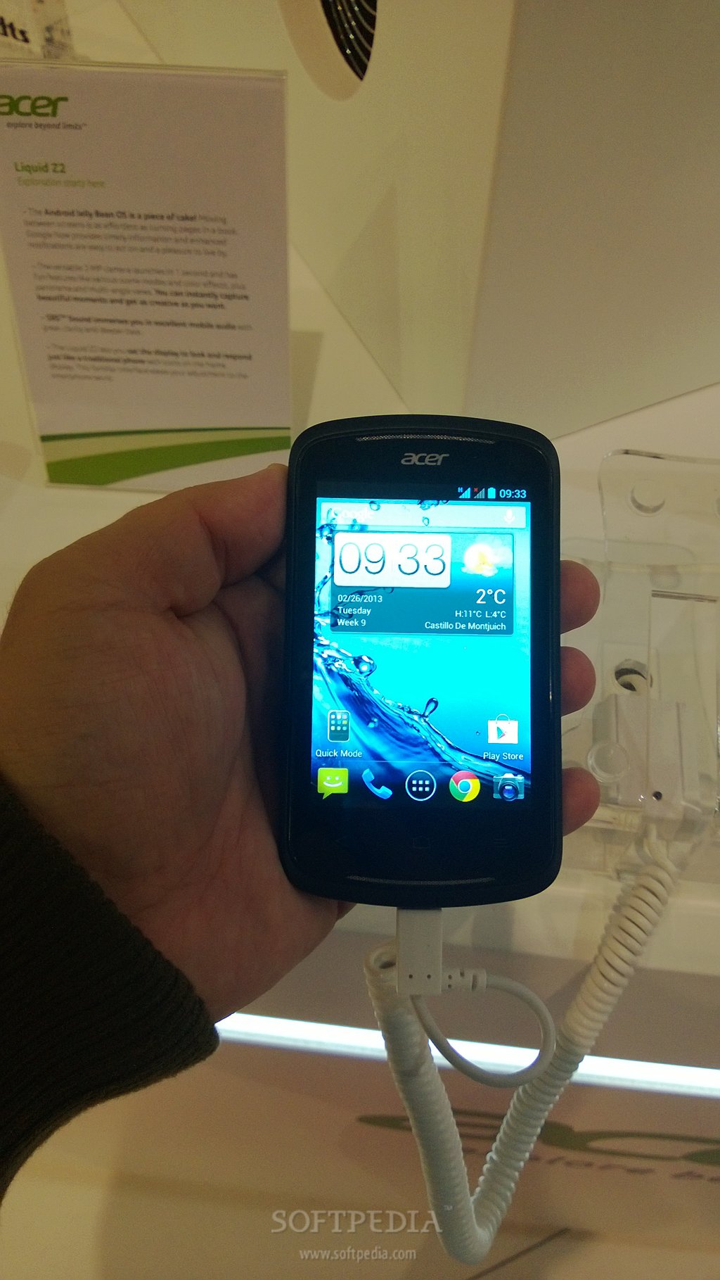 MWC-2013-Acer-Liquid-Z2-Hands-On-2