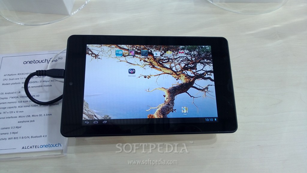 MWC-2013-Alcatel-One-Touch-Evo-7-HD-Hands-On-3