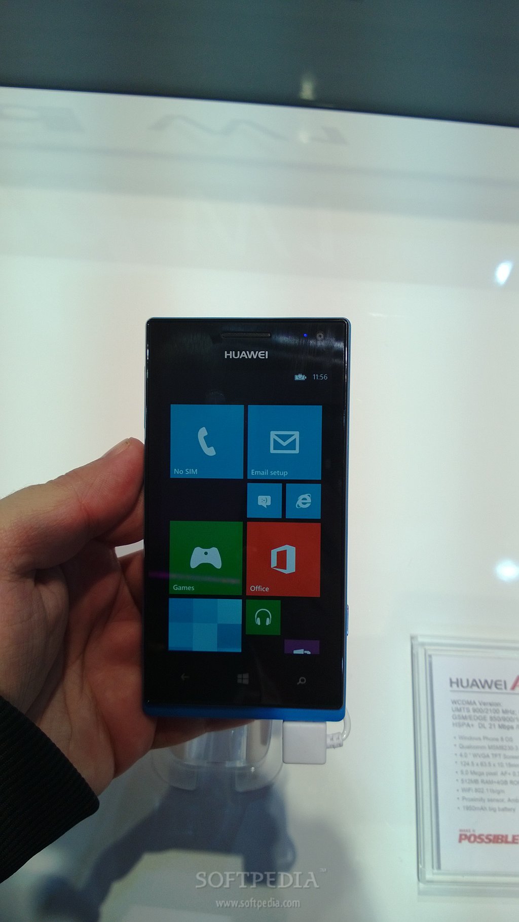 MWC-2013-Huawei-Ascend-W1-Hands-On-2