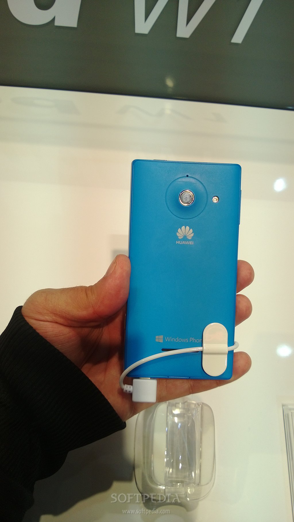 MWC-2013-Huawei-Ascend-W1-Hands-On-4