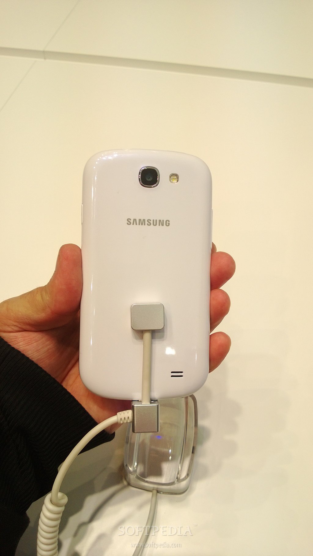 MWC-2013-Samsung-Galaxy-Express-Hands-On-5