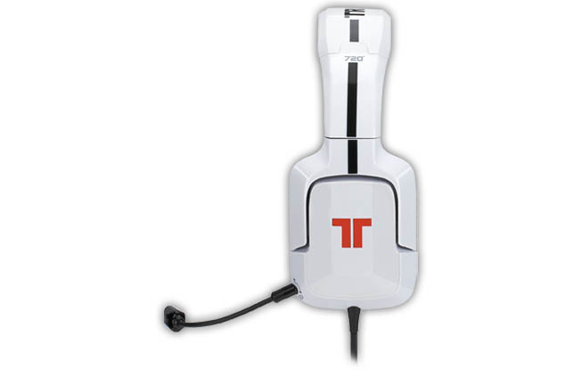 Mad-Catz-Ships-TRITTON-720-7.1-Surround-03