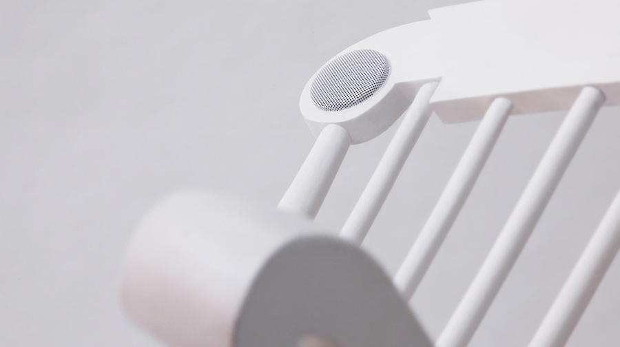 Rock-Your-Way-To-ACharged-iPhone-With-This-Chair-1