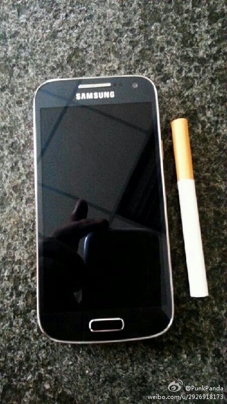 Samsung-Galaxy-S4-mini-leaks-out-in-perfect-clarity-03