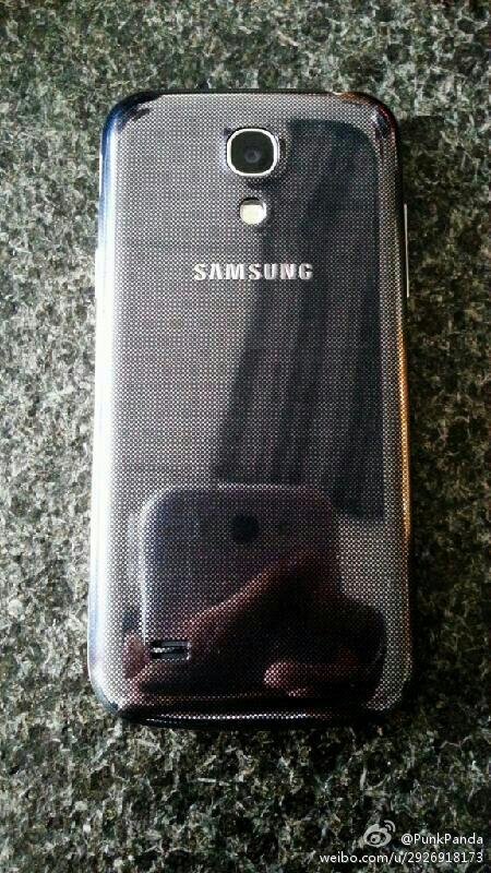 Samsung-Galaxy-S4-mini-leaks-out-in-perfect-clarity-04
