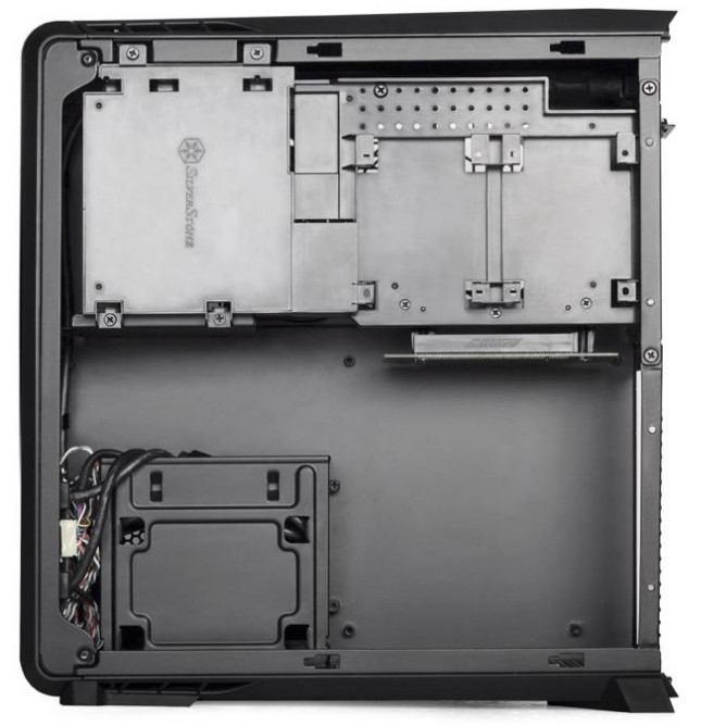 SilverStone-RAVEN-Z-Mini-ITX-03