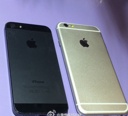 Taiwanese-celebrity-Jimmy-Lin-published-pictures-of-the-alleged-iPhone-6-compared-to-the-iPhone-5-1-440x400