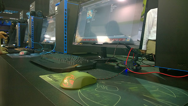 طرفيات الألعاب الجديدة من Roccat بمعرض Computex 2014 طرفيات الألعاب الجديدة من Roccat بمعرض Computex 2014