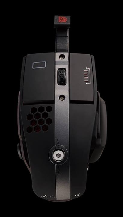 Tt-eSPORTS-Level-10M-Hybrid-Mouse-05