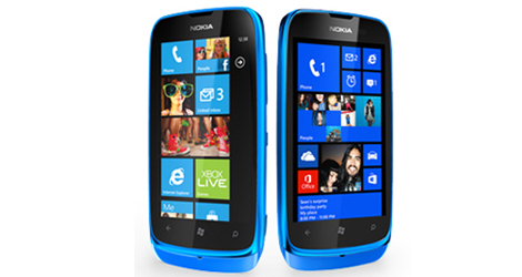 Windows-Phone-7-8-Start-Screen-Can-Cause-Massive-Data-Usage-Battery-Draining-logo