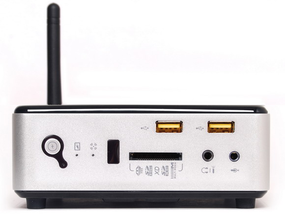 ZOTAC-ZBOX-nano-ID67-05