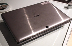 Acer تعلن عن أسعار الجهاز اللوحي Iconia Tab