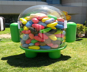 android-jelly-bean-statue-2