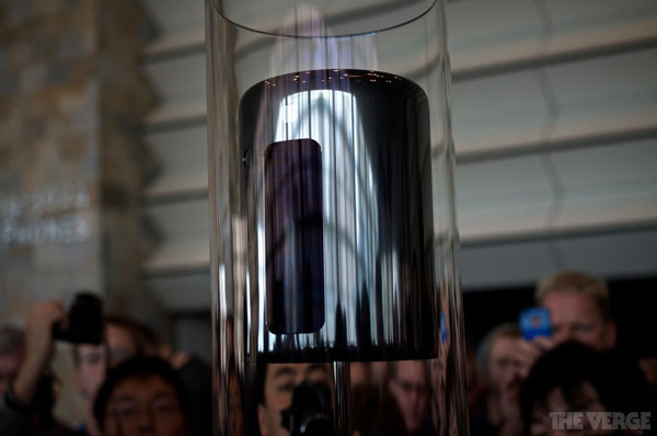 apple-unveils-new-mac-pro-03