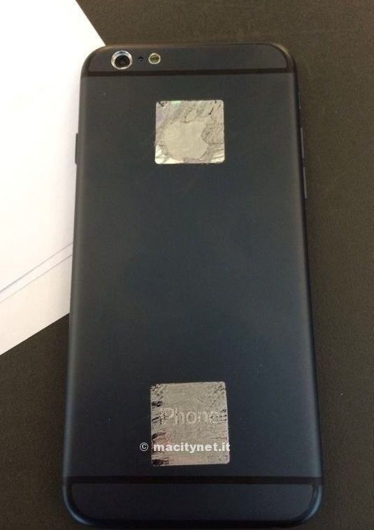 apples-iphone-6-might-end-up-as-big-as-samsung-galaxy-s5.w654
