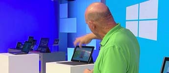 ستيف بالمر يصف مبيعات Surface بأنها متواضعة ستيف بالمر يصف مبيعات Surface بأنها متواضعة
