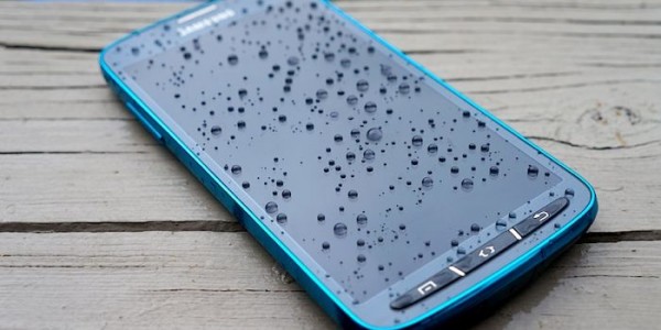 فيديو : تسريب الصور الأولى لهاتف Galaxy S5 Active فيديو : تسريب الصور الأولى لهاتف Galaxy S5 Active