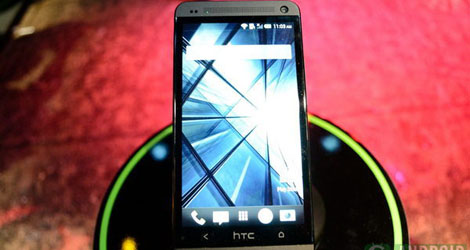 htc-one-the-middle-east-delay-logo