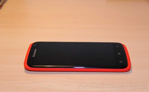 lenovo s920 and s820 pictured in the wild allegedly quadcore-03