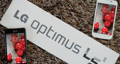 lg-optimus-l5ii-global-rollout-logo
