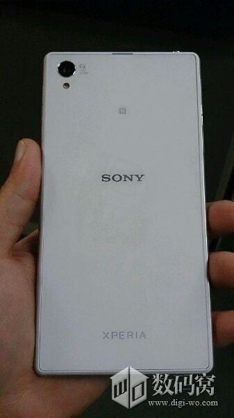 more sony xperia z1 honami live photos arrive-02