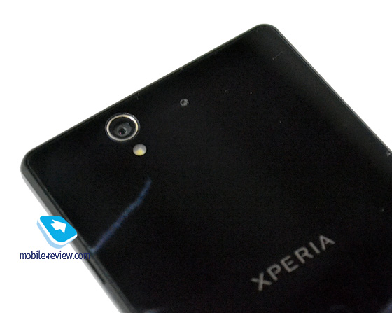 new photos of sony xperia yuga appear some specs confirmed-02