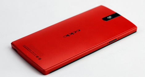 oppo find 5 makes an appearance wearing a bright red paintjob-logo