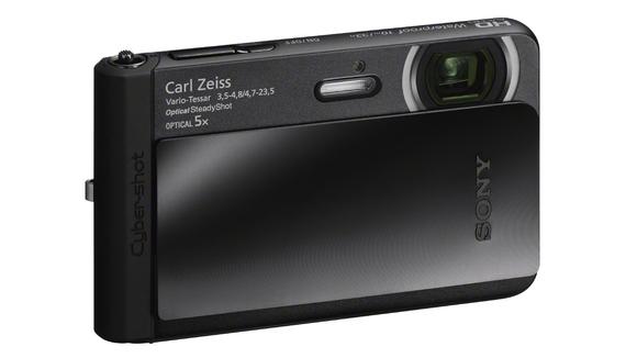 sony-introduces-worlds-slimmest-waterproof-camera