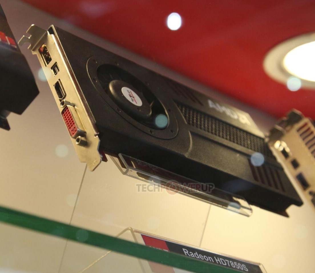 triplex-shows-off-slot-powered-radeon-hd-7850-02