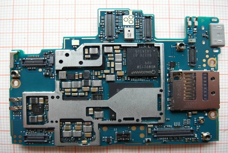 xperia-z-innards-revealed-05