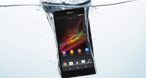 xperia-z-innards-revealed-logo