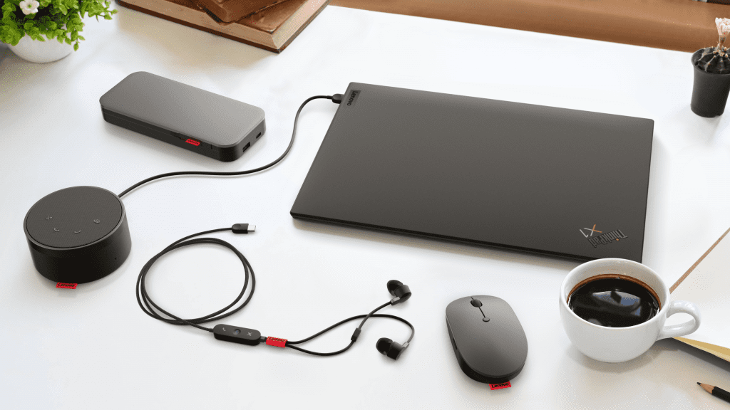 لينوفو تقدم مجموعة Lenovo Go لتعزيز إنتاجية الأفراد أثناء العمل عن بعد
