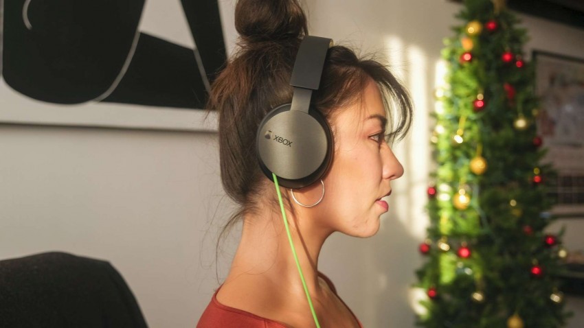 شركة Microsoft تكشف عن سماعات Xbox Stereo للاعبين!